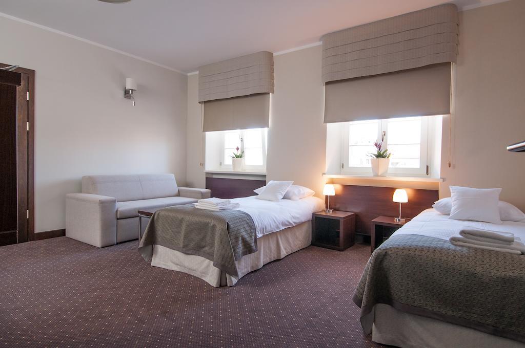 B&B Wieniawa Parking I Sniadanie W Cenie! Breakfast And Parking Included! Leszno  Esterno foto